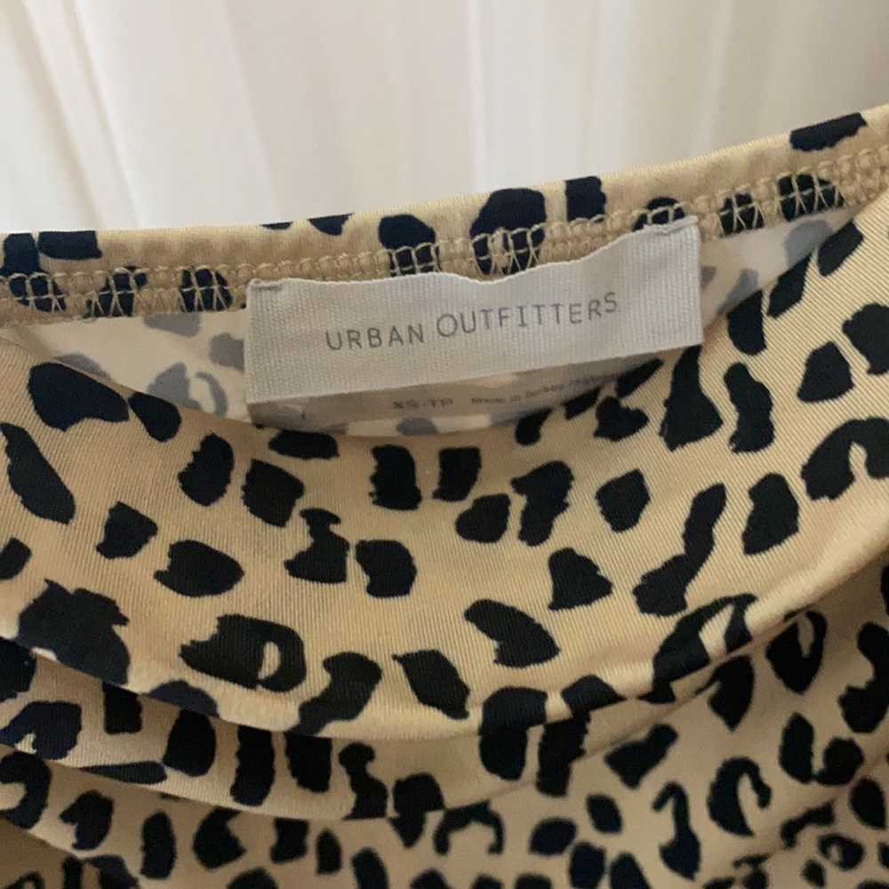 Leopard Print Tank - Picture 3 of 3